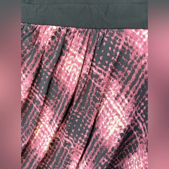 Bebe sz XS one shoulder ruffle dress, spandex black skirt red silk chiffon top - Picture 2 of 16